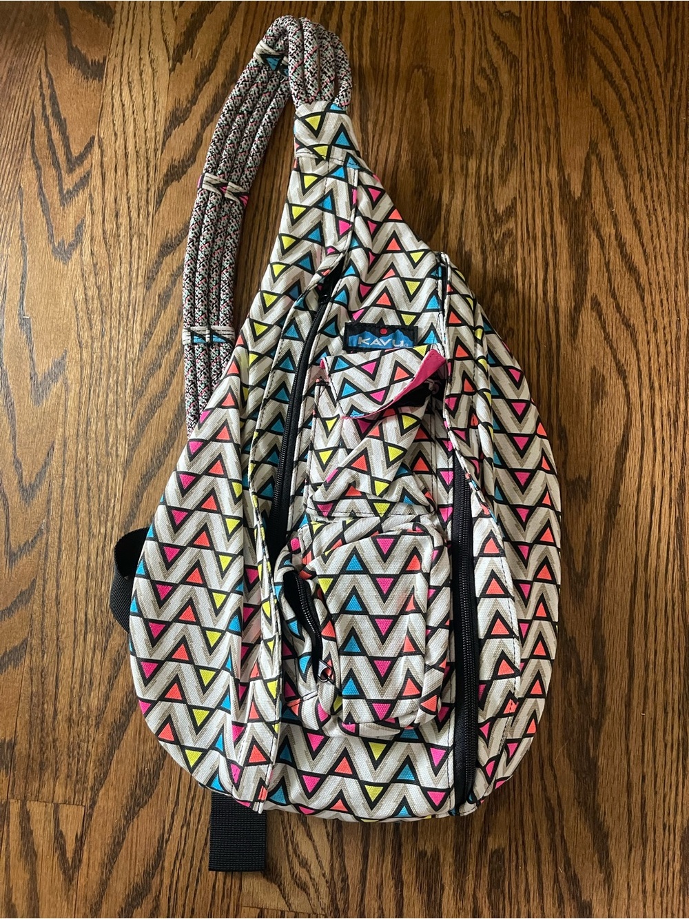 Kavu Multicolor Geo Sling Bag - Pink, Blue, Yellow